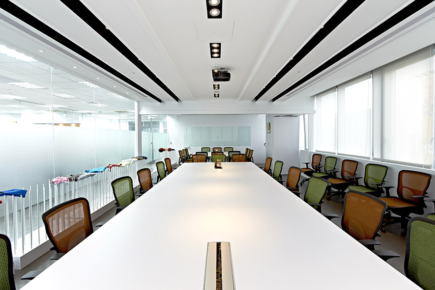 室內設計參考案例：現代時尚風格 約300坪實景